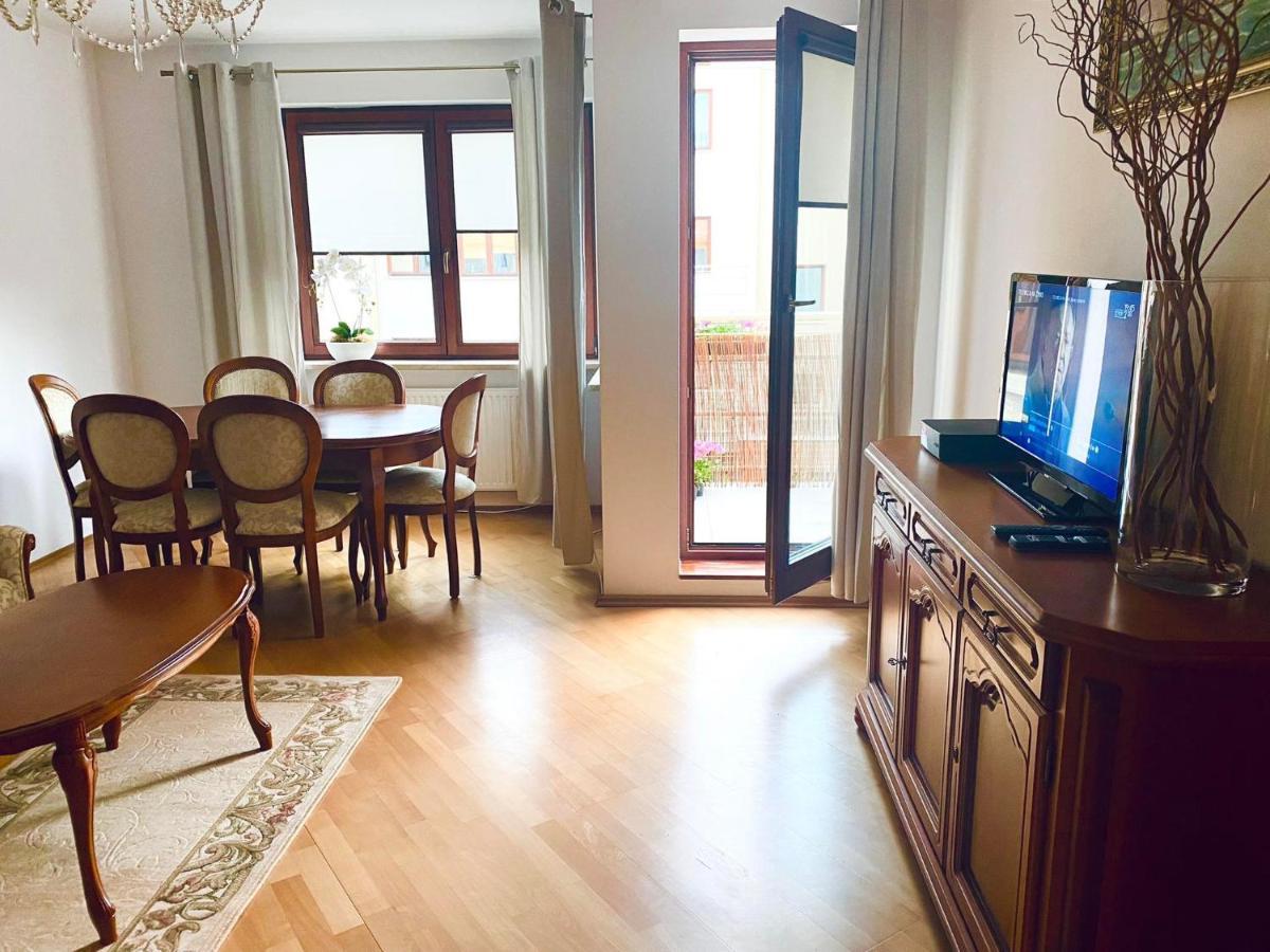 Wakacyjny Apartament Blisko Plazy. Gdansk Bagian luar foto